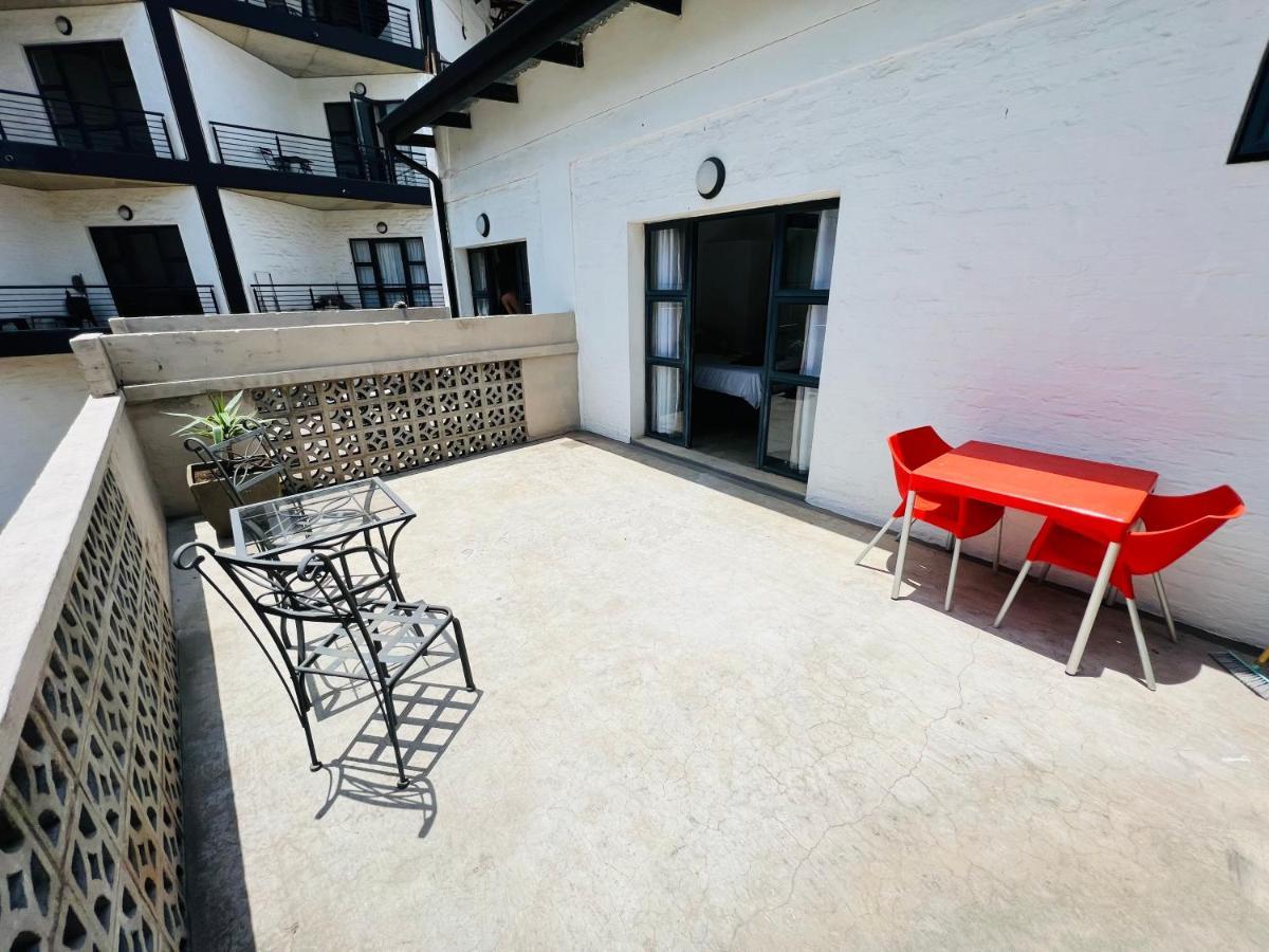 City Living Apartment 119 - Washer, 4K Tv, Fast Wifi, & Sunny Balcony Johannesburg Kültér fotó