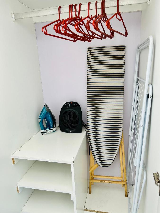 City Living Apartment 119 - Washer, 4K Tv, Fast Wifi, & Sunny Balcony Johannesburg Kültér fotó